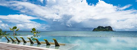 About Vomo Island Fiji - A luxury, five star Fiji resort with spa.