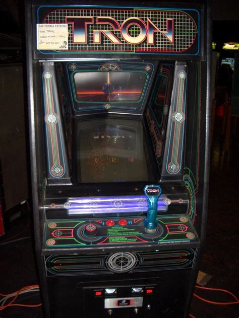 Tron Arcade. The classic Tron Games, Arcade Machines and Artworks | Retro arcade games, Arcade ...