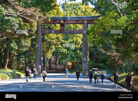 Torii Gate, Meiji Shrine, Tokyo, Japan Stock Photo - Alamy