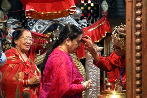 President Bhandari worships at Palanchowk Bhagawati Temple - Enewspolar ...