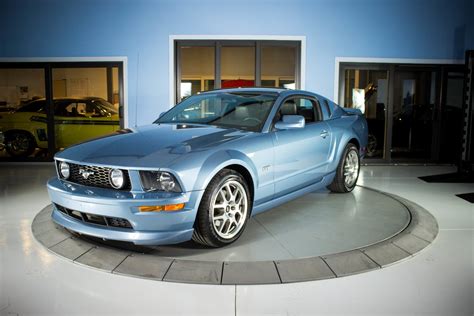 2005 Ford Mustang Gt Specs | Design Corral