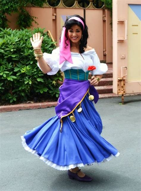 Esmeralda Costumes | PartiesCostume.com