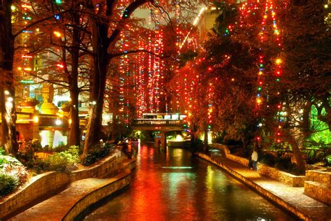 Riverwalk San Antonio Christmas Lights 2024 Calendar - Cody Joycelin