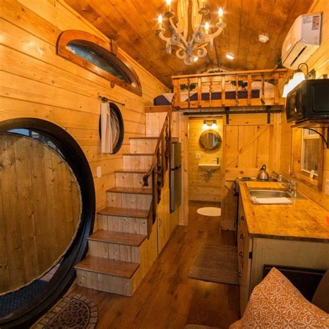 Discover The Cute WeeCasa Hobbit House In Colorado | Tiny house ...