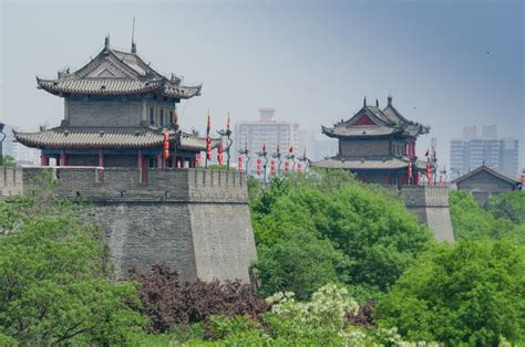 Xi'an City Wall (Xi'an) Tourist Map