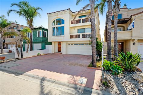 Oxnard Beach House Rentals, Vacation Homes | Vacasa