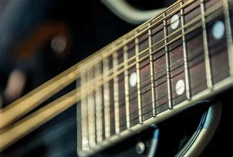 7 Guitar String Alternatives: Can You Use Bass Or Fishing String