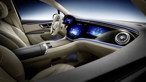 The Interior of the new Mercedes 2023 EQS SUV | WordlessTech