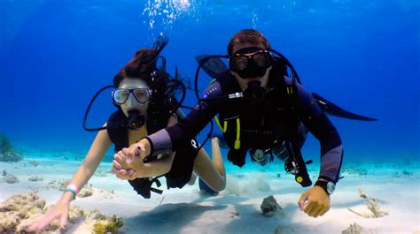 Diving lessons in Cancun