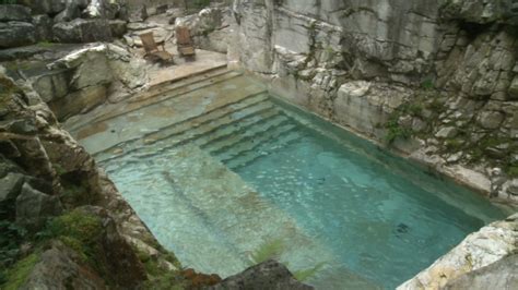 Swim in a luxurious quarry-turned-pool - Video - Personal Finance