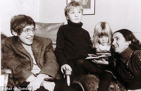 Stephen Hawking with his family (1970s) : r/OldSchoolCool