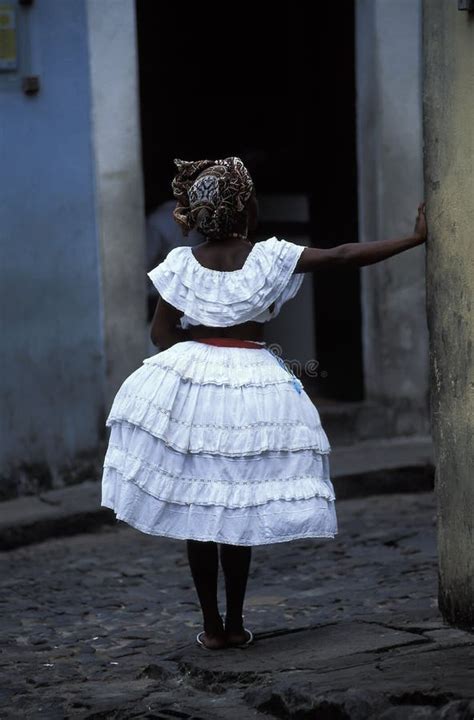 Baiana, Brazilian Woman In Traditional Attire Editorial Image - Image of head, latin: 33853220