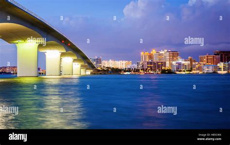 Sarasota bay bridge hi-res stock photography and images - Alamy