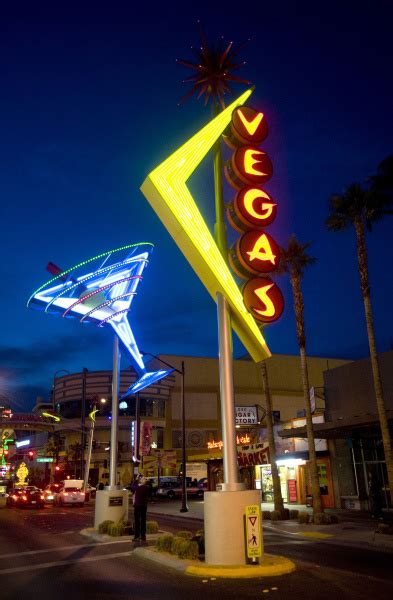 Neon makes a comeback in Las Vegas – Orange County Register