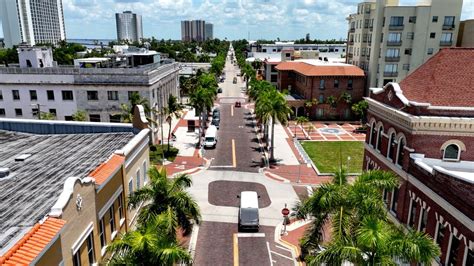 Traffic chaos forces cancellation of Downtown Fort Myers’ Art Walk