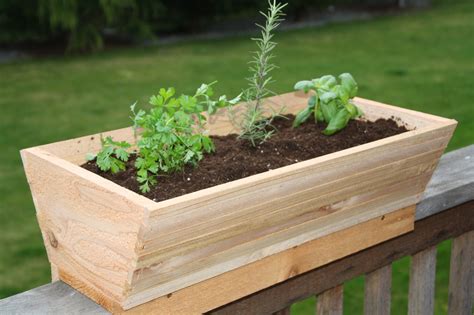 Deck Railing Flower Box Designs • Deck Storage Box Ideas