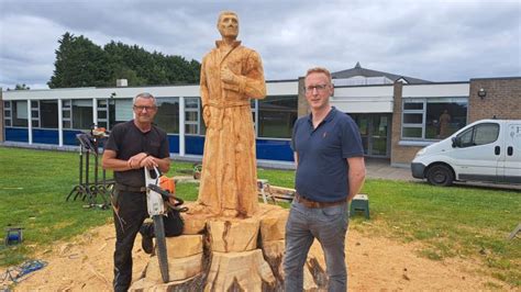 Magnificent wooden sculpture installed at Limerick school to celebrate Ignatius 500 - Limerick Live