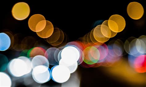 7 ways to achieve a beautiful bokeh effect in your photos (with stunning examples)