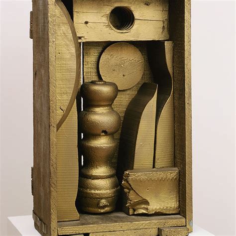 Biography of Louise Nevelson, American Sculptor