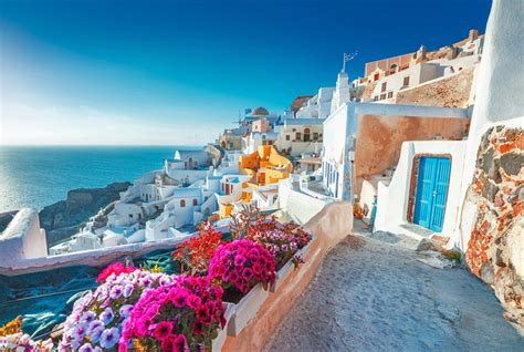 Bucket List Destinations: Must-Visit Places in Your Lifetime