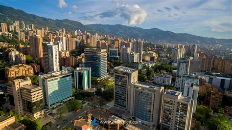 Medellin - El Poblado | San francisco skyline, New york skyline, Skyline