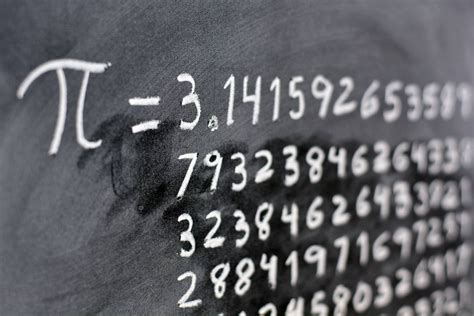 Scientists from Switzerland calculate 62.8 trillion digits of π after the decimal point - this ...