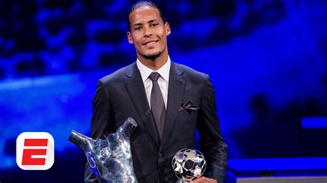 Liverpool's Virgil Van Dijk wins Player of the Year award | UEFA ...