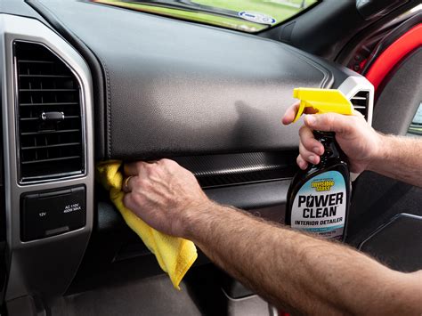 How to Clean Your Car’s Dashboard – Stoner Car Care