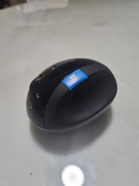 Microsoft Sculpt Ergonomic Mouse, Computers & Tech, Parts & Accessories ...