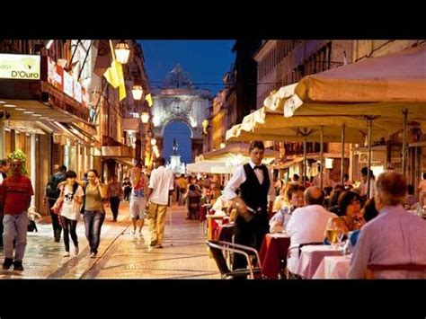 Lisbon nightlife, Portugal - YouTube