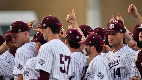 Photo Gallery: Aggie baseball takes the series vs. No. 4 Arkansas | TexAgs