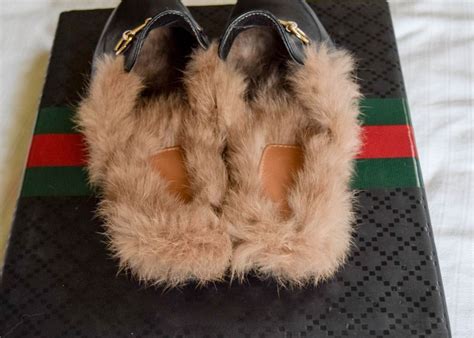 20160227-DSC_0519 | Gucci fur loafers, Fur loafers, Fur