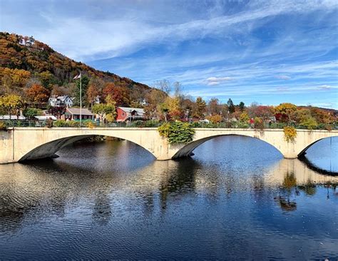 Bridge of Flowers (Shelburne Falls) - 2020 What to Know Before You Go ...