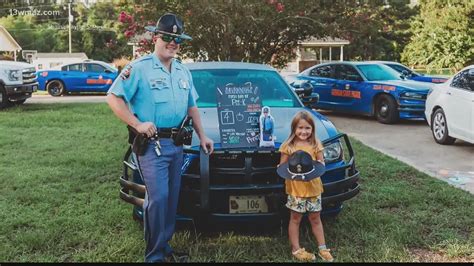 Georgia State Patrol walks fallen trooper's daughter to school | 13wmaz.com