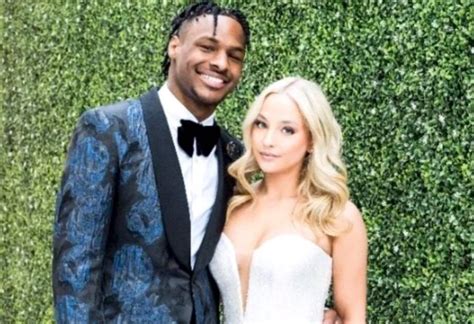 Photos: Meet Bronny James' Notable Prom Date - The Spun