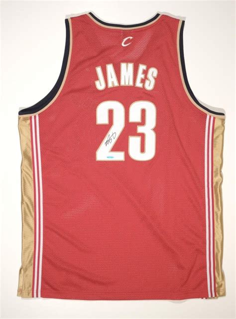 LeBron James Signed Cavaliers Authentic Reebok Rookie Jersey (UDA COA ...