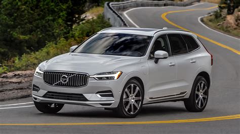 2018 Volvo XC60 T8 Review: Performance And Green In One