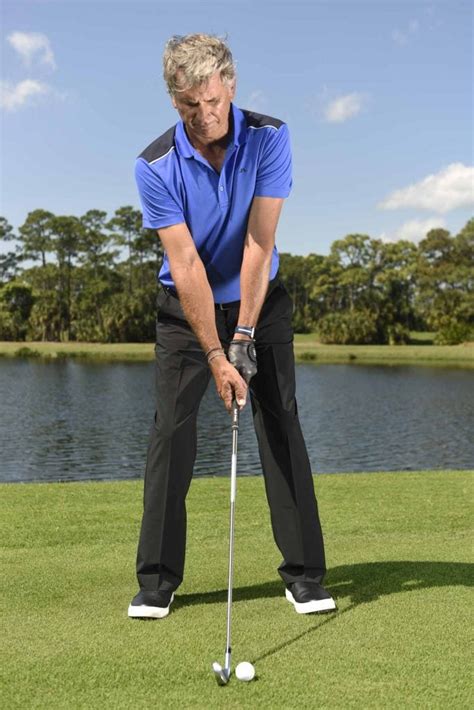 How to get a balanced, centered setup position to start your golf swing