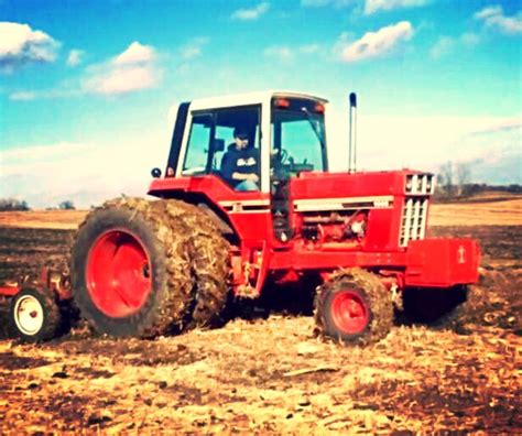 IH 1086 | International tractors, Classic tractor, Farmall