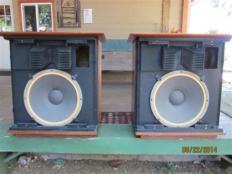 Vintage JBL speakers | InstAppraisal