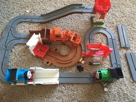 TOMY Thomas Tank Engine Train Set BIG LOADER Track Set Works Great! | #1856578267