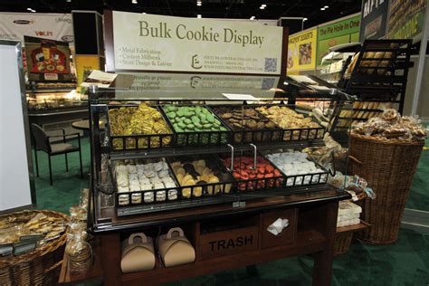 IDDBA - Show and Sell Merchandising Pavilion | Cookie display, Bulk cookies, Cookie display case