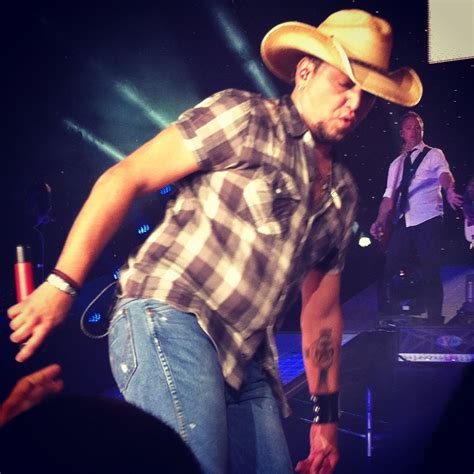 Jason Aldean at the shoreline! Yes, I took this! | Women's plaid shirt ...