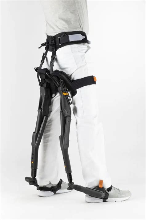 Chairless Chair 2.0 – Wearable Chair Allows You to Sit Anytime, Anywhere - Tuvie