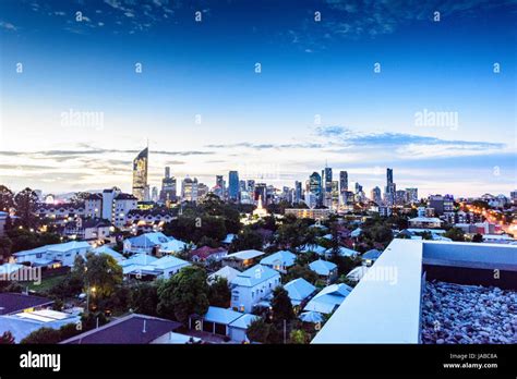 Brisbane City skyline at sunset Stock Photo - Alamy