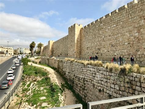 Free Self-Guided Walking Tour of Jerusalem's Old City (Map)