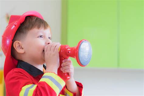 Teaching your Kid How to Use a Fire Extinguisher