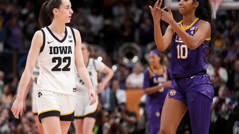 Iowa Basketball: Aneesah Morrow news stinks for the Hawkeyes