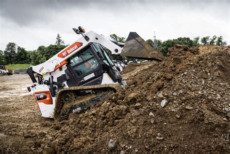 Bobcat T86 loader | LECTURA Press