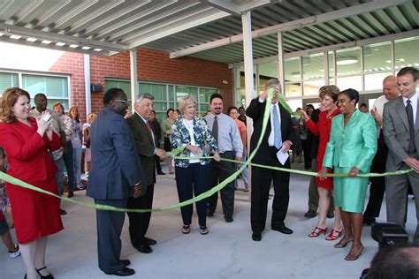 Westview K-8 | School officials untie the ribbon at offical … | Flickr